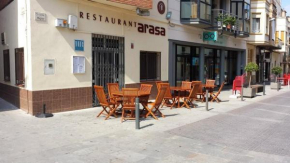  Hostal Restaurante Arasa  Санта Барбара